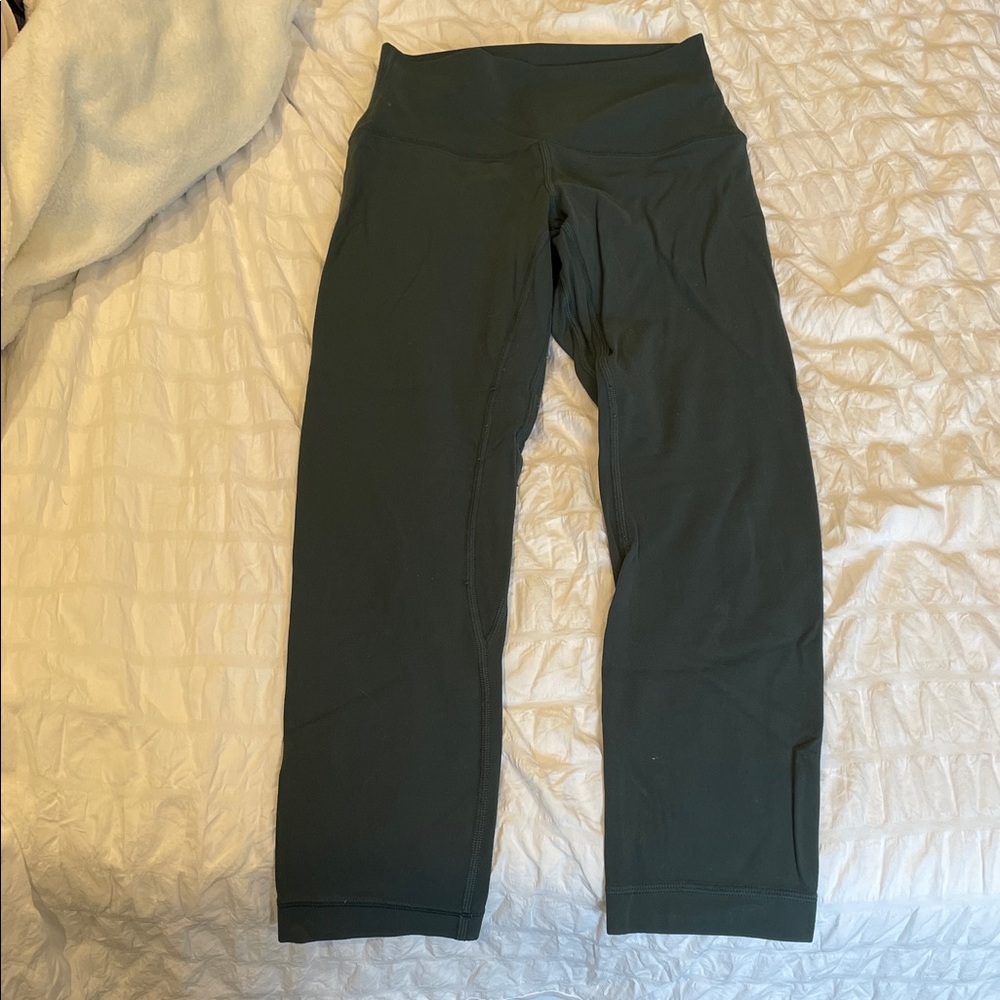 Lululemon green/blue cropped leggings